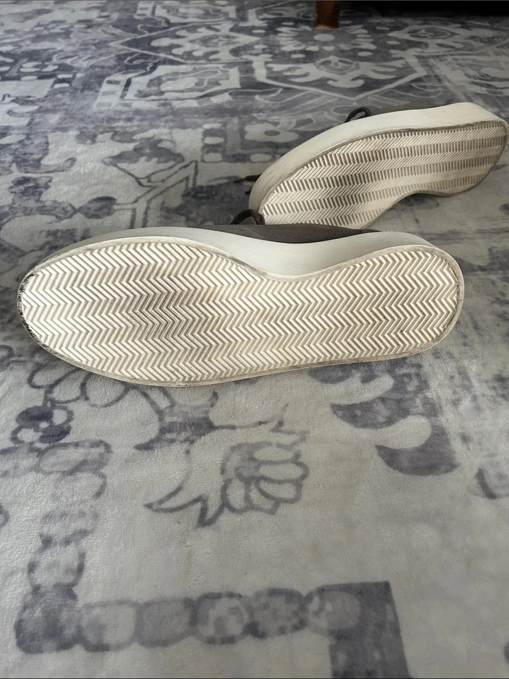 Fear of God 101 Low Top Suede Sneaker EU Size 43/US Size 10